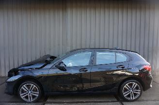 BMW 1-serie 118i 1.5 100kW Automaat Business Edition Plus picture 6
