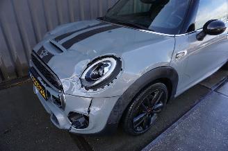 Mini Cooper S 2.0 141kW Clima Stoelverwarming Automaat Serious Business picture 13