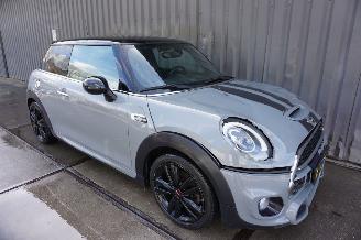 Mini Cooper S 2.0 141kW Clima Stoelverwarming Automaat Serious Business picture 3