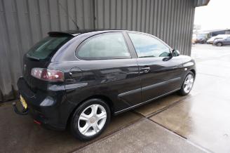 Seat Ibiza 1.4-16V 63kW Airco Trendstyle picture 4