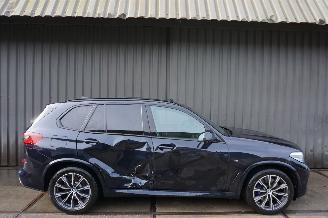 uszkodzony samochody osobowe BMW X5 xDrive45e 3.0 210kW High Executive 2020/1