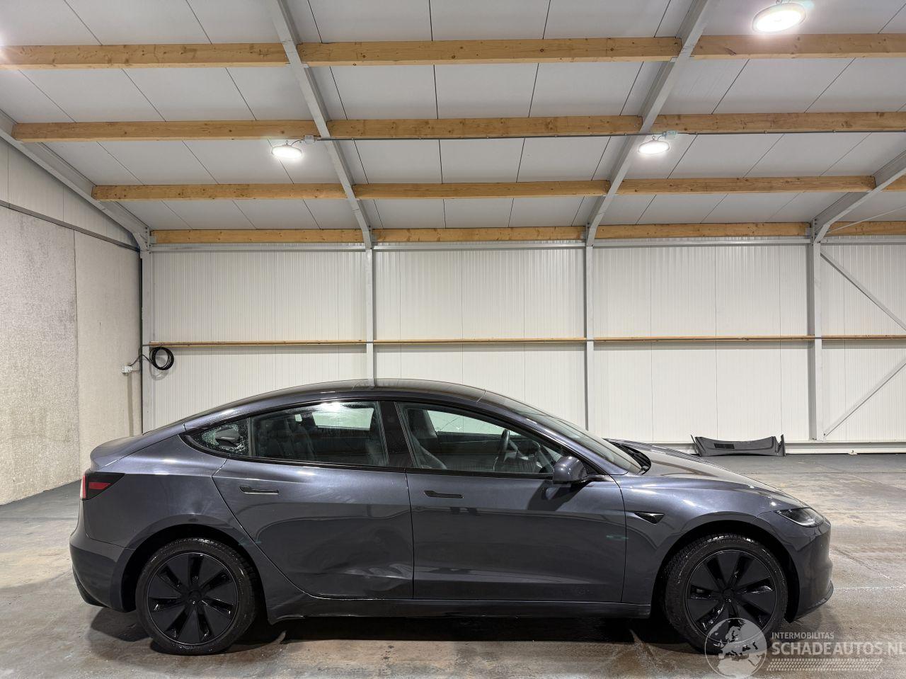 Tesla Model 3 60kWh 208kW RWD