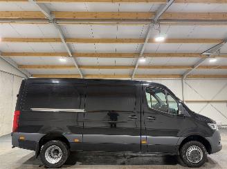 damaged commercial vehicles Mercedes Sprinter 317CDI 125kW Aut DUBBELLUCHT Clima RWD L2H2 2022/11