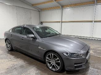 Jaguar XE 2.0D 120kW Automaat Clima Navi Pure picture 2