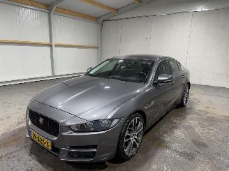 Jaguar XE 2.0D 120kW Automaat Clima Navi Pure picture 10