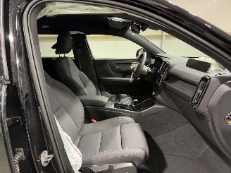 Volvo XC40 70kWh  170kW Automaat Plus picture 36
