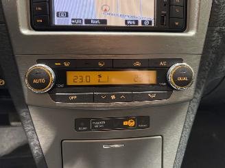 Toyota Avensis 1.8 VVTi 108kW Automaat Leder Clima Business picture 28