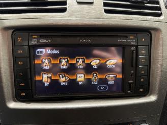 Toyota Avensis 1.8 VVTi 108kW Automaat Leder Clima Business picture 26