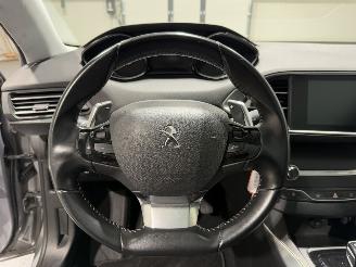 Peugeot 308 1.2 PureTech 96kW Automaat Leder Panoramadak Blue Lease Premium picture 15