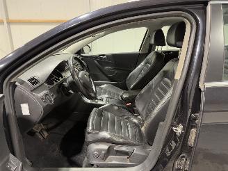 Volkswagen Passat 2.0 TDI 125kW Automaat Highline Business picture 13