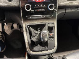 Renault Grand-scenic 1.2TCe 96kW Initiale Paris 7persoons picture 18