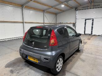 Peugeot 107 1.0 -12V 50kW XR picture 6