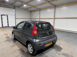 Peugeot 107 1.0 -12V 50kW XR picture 12