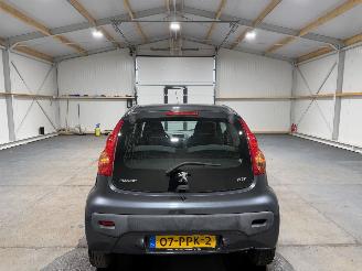 Peugeot 107 1.0 -12V 50kW XR picture 7