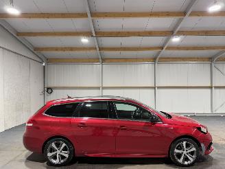 Voiture accidenté Peugeot 308 SW 1.2PureTech 96kW PureTech GT-Line 2018/10