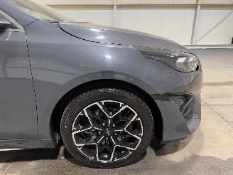Kia Proceed 1.5T-GDi 118kW Clima Navi GT-Line picture 14