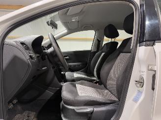 Volkswagen Polo 1.2 44kW Airco Navi picture 13