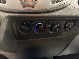 Ford Transit 2.2TDCI 92kW L3H2 Ambiente picture 16