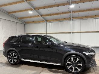 Volvo V-60 Cross Country 2.0 B5 184kW Automaat AWD Pro picture 2