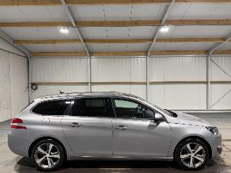 Avarii autoturisme Peugeot 308 1.2 e-THP 96 KW Airco Premiere 2015/1