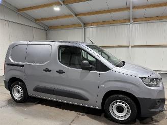 Toyota Proace CITY 1.2 Turbo 81kW Trekhaak Cool Comfort picture 2