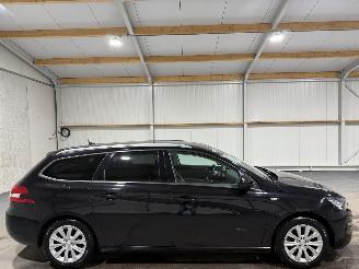 Coche accidentado Peugeot 308 1.2 96kW PureTech Style Airco Navi 2016/4