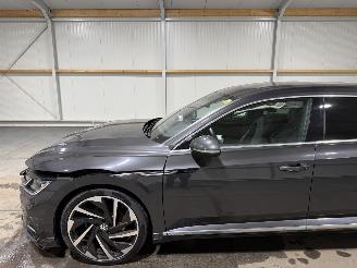 Volkswagen Arteon 2.0TSI 140kW Automaat R-Line Pano Business+ Shooting Brake picture 14