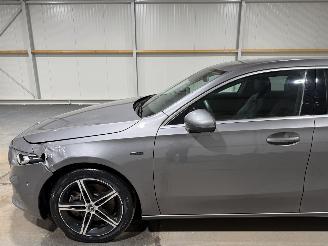 Mercedes A-klasse 250e 118kW Automaat Premium picture 13