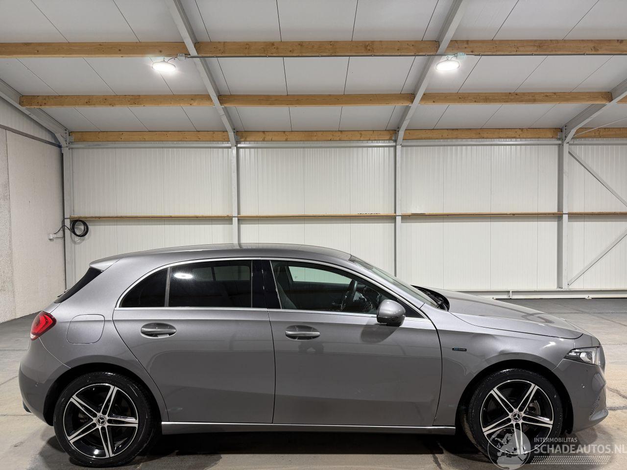 Mercedes A-klasse 250e 118kW Automaat Premium