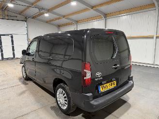 Toyota Proace CITY 1.5D-4D 73kW Navigator Long picture 12