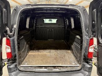 Toyota Proace CITY 1.5D-4D 73kW Navigator Long picture 40