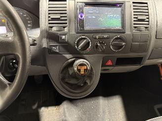 Volkswagen Transporter 2.5TDI 96kW Airco  Navi picture 21