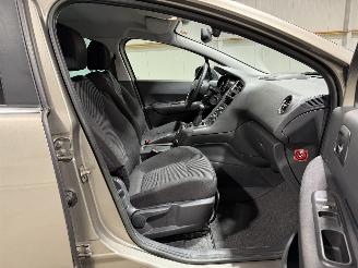 Peugeot 5008 1.6VTi 88kW Blue Lease Clima picture 21
