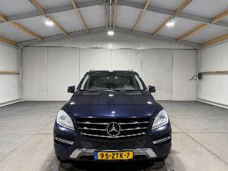 Mercedes M-klasse 350BlueTec 190kW Automaat Luchtvering picture 4
