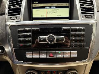 Mercedes M-klasse 350BlueTec 190kW Automaat Luchtvering picture 18