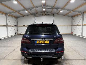 Mercedes M-klasse 350BlueTec 190kW Automaat Luchtvering picture 7