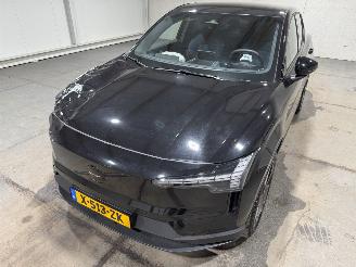 Volvo EX30 Extended Range Plus 69kWh Single Motor 200kW picture 21