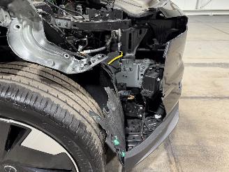 Volvo EX30 Extended Range Plus 69kWh Single Motor 200kW picture 29