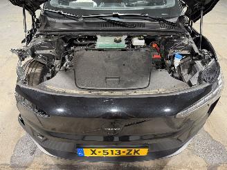 Volvo EX30 Extended Range Plus 69kWh Single Motor 200kW picture 26