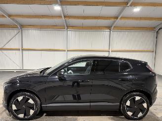 Volvo EX30 Extended Range Plus 69kWh Single Motor 200kW picture 8