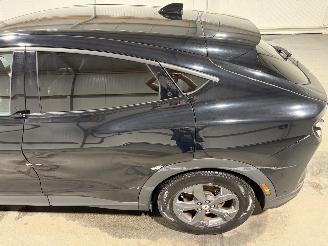 Ford Mustang Mach-e 75kWh RWD 198kW picture 32