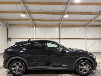 škoda osobní automobily Ford Mustang Mach-e 75kWh RWD 198kW 2021/12