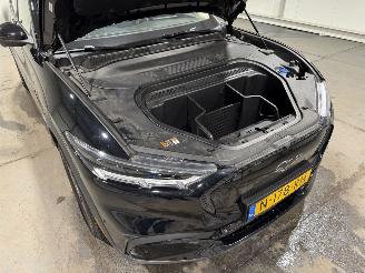 Ford Mustang Mach-e 75kWh RWD 198kW picture 25