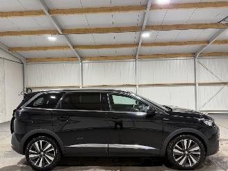 Vaurioauto  passenger cars Peugeot 5008 1.2 96kW Automaat GT-Line 2019/12