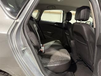 Opel Astra 1.4Turbo 88kW Airco Cosmo picture 49