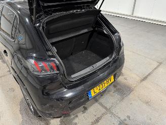 Peugeot e-208 50kWh Allure Pack 100kW Automaat picture 25