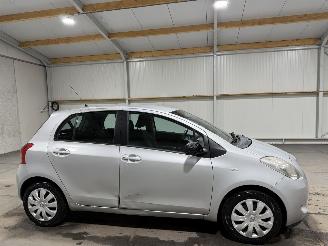 Toyota Yaris 1.3VVTi 64kW Sol picture 2