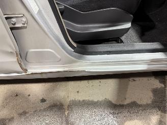 Toyota Yaris 1.3VVTi 64kW Sol picture 22