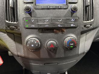 Hyundai I-30 1.6 85kW Airco picture 17