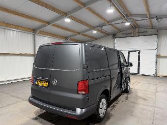 Volkswagen Transporter 2.0TDI 66kW L1H1 picture 6